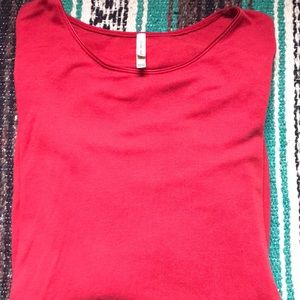 Ladies long sleeve shirt size 16/18